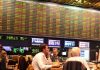 Bolsa argentina se hunde más de 30% y peso se desploma más de 14% tras resultados electorales