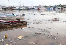 Rompen cientos de kilos de basura la biobarda ecológica