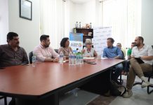 Dan una probadita de lo que se comerá en La Noria