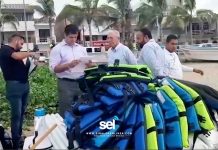 Da Comuna 24 horas para que se retire parque flotante