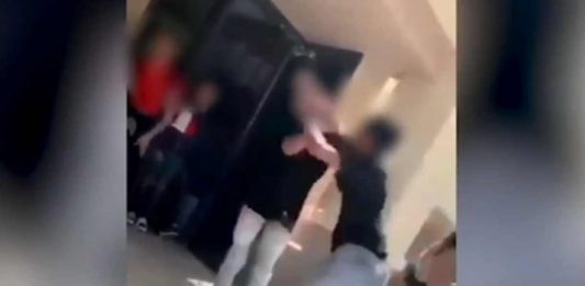 Niño de 13 años muere tras pelea con compañeros de clase