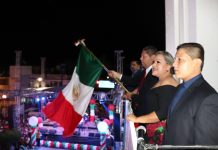 En Escuinapa dan el grito en medio de fiesta popular