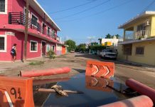 Sigue sin arreglarse el socavón de la Colonia Juárez