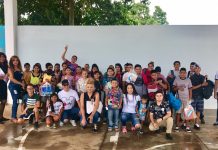 Coalición LGBT Sinaloense apoya con útiles escolares a niños y jóvenes en situación vulnerable.