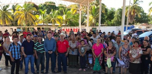 Entregan Empleo Temporal Pesquero a 363 familias de Las Arenitas