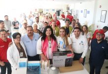 Seguro Popular brinda calidad en salud con entrega de equipo de laboratorio al Centro de Salud de El Fuerte