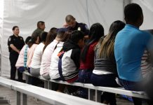 EU y El Salvador firman acuerdo de asilo para migrantes