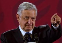 ‘Ríndanse, los tenemos rodeados’: López Obrador a corruptos