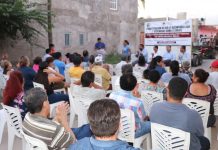 Abandera Alcalde obra de rehabilitación de alcantarillo y descargas domicilias en calle Aquiles Serdán.