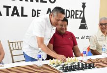 Inicia torneo de Ajedrez Abierto en El Rosario