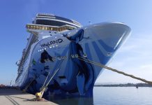 Llegan dos cruceros turísticos a Mazatlán, con 9,190 visitantes