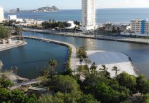 Parque Central Avanza, Aunque Lento