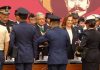 Entrega López Obrador condecoraciones y ascensos a militares y marinos