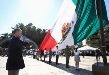 Inaugura Quirino la exposición militar “La Gran Fuerza de México”