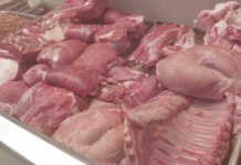 Advierten escalada en precios de carnes de puerco y pollo