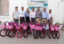 Dona Jumapam 11 bicicletas al DIF Mazatlán