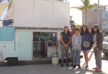 Recorren el país en compañía de “Frida Kahlo”