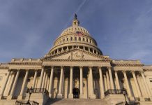 Cámara Baja de EUA reivindica su autoridad ante acciones de Trump en Irán