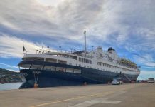 Llegó a Mazatlán, el crucero turístico “Astoria”