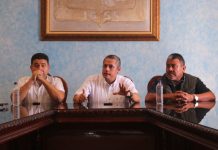 Anuncian obra de rehabilitación millonaria para estadio de futbol municipal de Rosario.