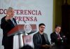 AMLO pide elecciones en sindicato petrolero para que haya democracia