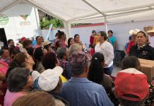 Inicia DIF Escuinapa entrega despensas a los beneficiarios del 2020.