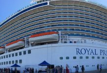 Llegan dos cruceros turísticos a Mazatlán con 11,363 visitantes