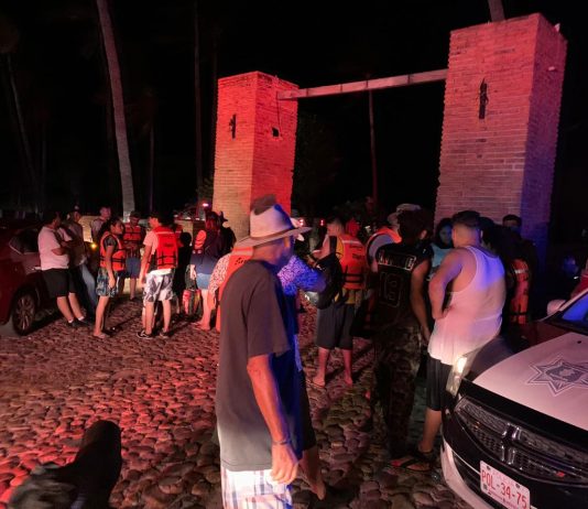 Viven turistas tarde de pánico en catamarán