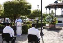 Celebran natalicio de Juárez, en inédito homenaje