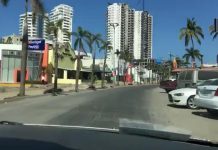 Zona Dorada de Mazatlán Desierta, con Muy Poco Turism
