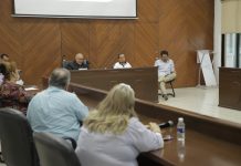 Apoyos Económicos a Diez Mil Familias de Mazatlán