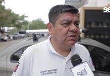 Llama Educación Vial evitar estacionarse en rayas amarillas y azules