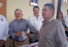 Apoya gobierno estatal a más de 300 cacahuateros afectados por condiciones climáticas adversas