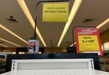 Sigue desabasto de gel antibacterial y cubrebocas