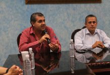 Para seguir tomando las medidas y acciones necesarias ante la contingencia de Coronavirus Covid-19 y su fase 2, integrantes del Comité Municipal de Salud, sesionaron por segunda ocasión de manera extraordinaria en sala de cabildo del H. Ayuntamiento de Rosario.