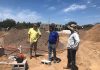 Tomando las medidas de #SanaDistancia, esta mañana el presidente municipal, acompañado del director de Obras Públicas de este ayuntamiento, supervisaron la construcción de la TelePreparatoria en la comunidad de La Guasima.