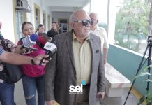 Alcalde de Mazatlán Rehuye a Preguntas de Reporteros