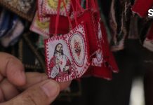 Aumentan los Rezos y la Devoción Ante los Males