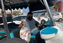 Red Petroil dona despensas a choferes de Pulmonias