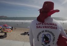 Exhorta Escuadrón Acuatico a bañistas a seguir indicaciones en Playas