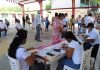 Continúa la entrega de apoyos sociales a adultos mayores y personas con discapacidad en el municipio.