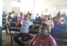 Imparten cursos de sanidad contra el COVID-19 a mangueros y gastronómicos en Palmillas y Tecualilla.