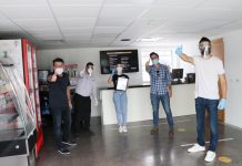 Secretario de Turismo entrega Distintivo de Sanidad al restaurante Bacubirito To Go, del Centro de Ciencias