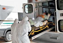 A marchas forzadas, 7 entidades contratan más personal médico