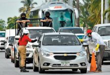 Implementan nuevas restricciones en 8 estados ante incremento de covid-19