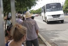 Reprueban ciudadanos el servicio del transporte público en Mazatlán