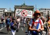 Miles protestan en Alemania contra restricciones por coronavirus