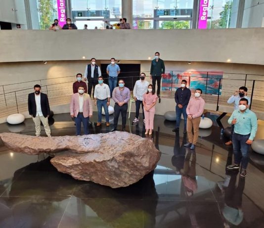 ISJU y Centro de Ciencias llevan a cabo con éxito panel de jóvenes políticos