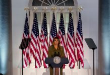 Melania llama a votar por Donald Trump; «es la mejor esperanza para EU», afirma