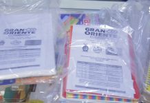 Con orden, así es la entrega de útiles escolares este año